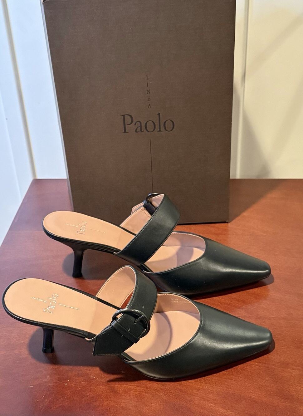Linea Paolo Black Leather Pointed Toe Mule Heels Buckle Accent Womens 9.5M